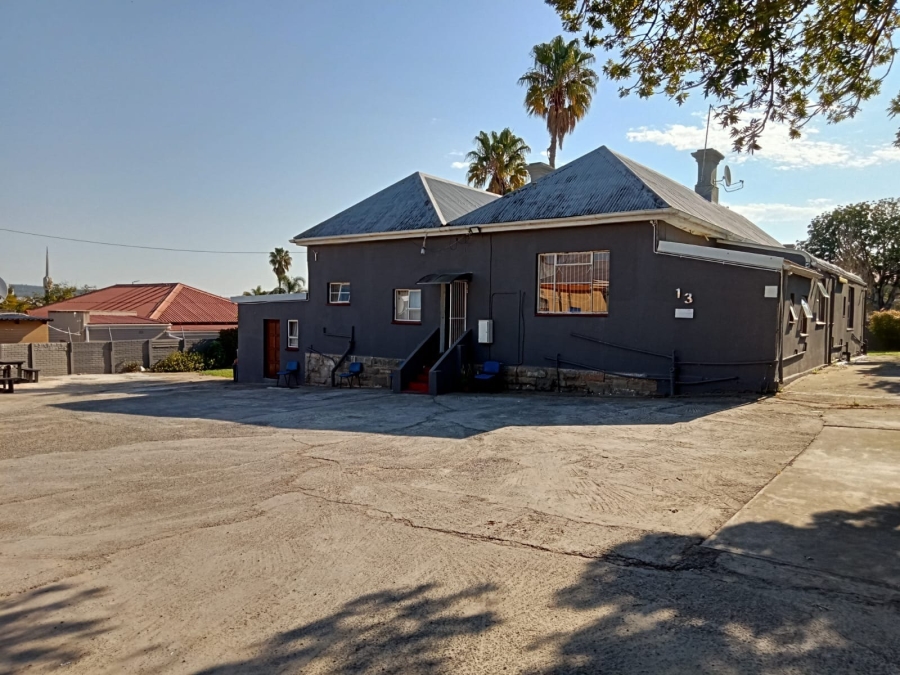 6 Bedroom Property for Sale in Fort Hill Eastern Cape